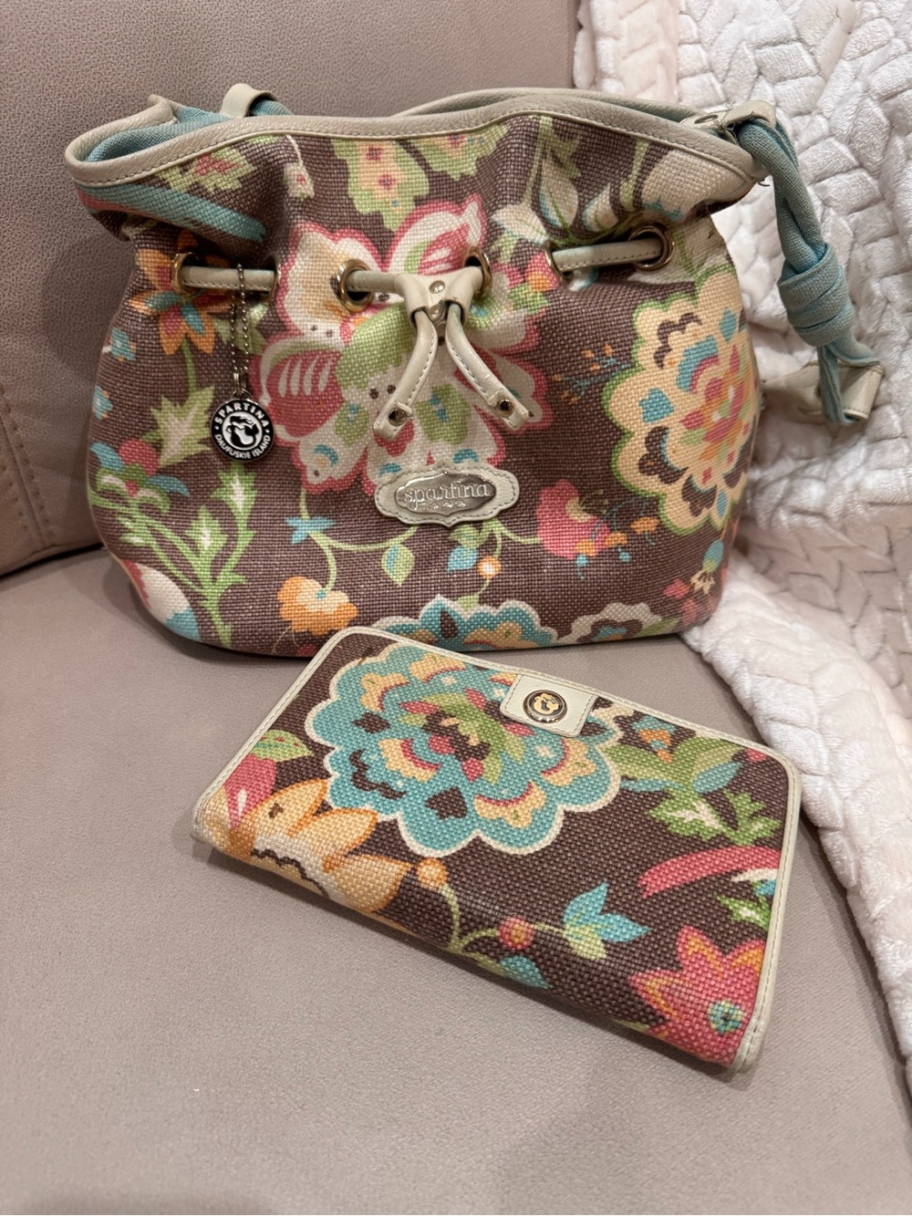 Spartina 449 Daufuskie Island Juliette Floral Linen Shoulder Bag Wallet Set